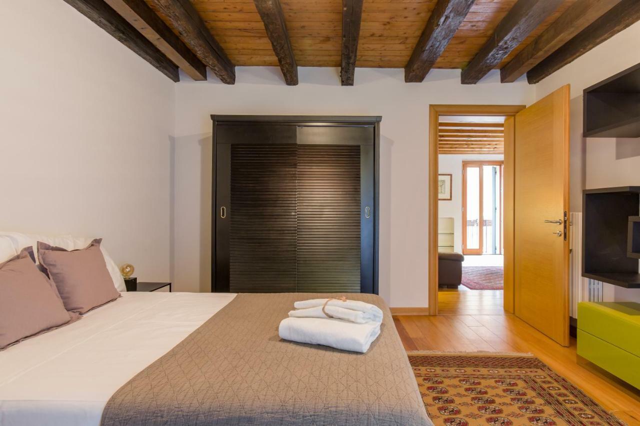 Downtown Apartment Βερόνα Εξωτερικό φωτογραφία