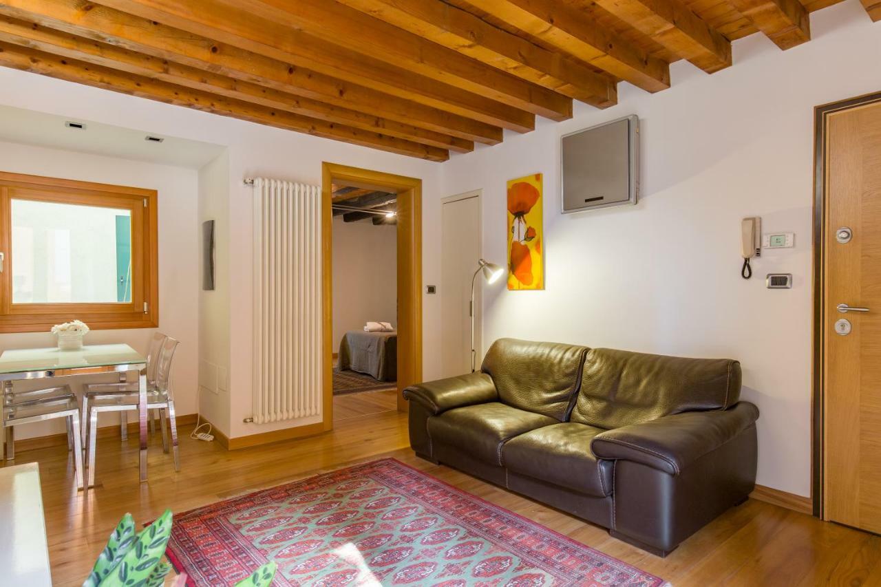 Downtown Apartment Βερόνα Εξωτερικό φωτογραφία